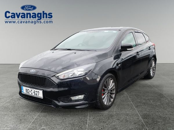 Ford Focus Hatchback, Petrol, 2018, Black