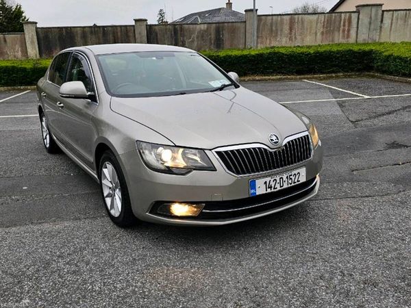 Skoda Superb Saloon, Diesel, 2014, Beige