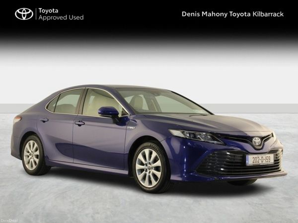 Toyota Camry Saloon, Petrol Hybrid, 2020, Blue