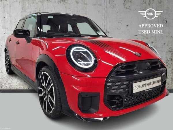 Mini Cooper Hatchback, Petrol, 2025, Red