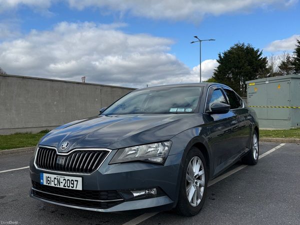 Skoda Superb Hatchback, Diesel, 2016, Grey