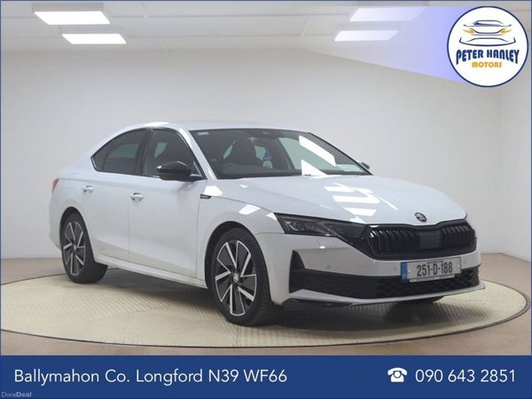 Skoda Octavia Saloon, Diesel, 2025, White