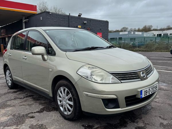Nissan Tiida Hatchback, Petrol, 2008, Silver