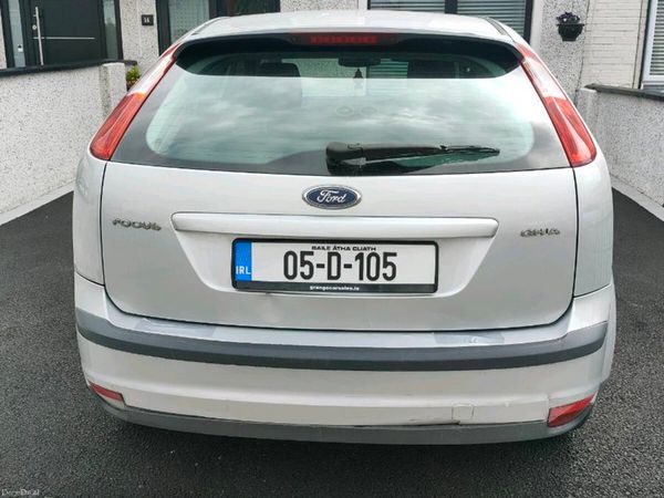 Ford Focus Hatchback, Petrol, 2005, Silver