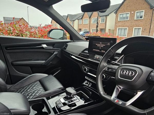 Audi Q5 SUV, Petrol Plug-in Hybrid, 2022, Black