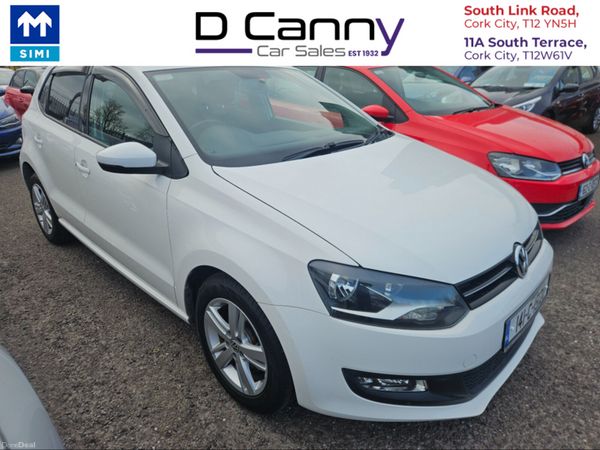 Volkswagen Polo Hatchback, Petrol, 2014, White