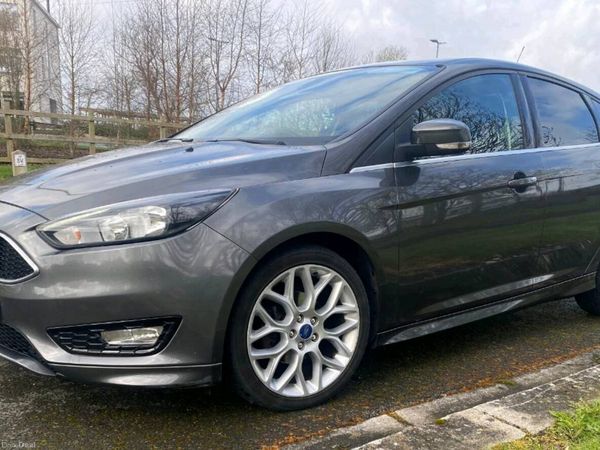 Ford Focus Hatchback, Diesel, 2016, Grey