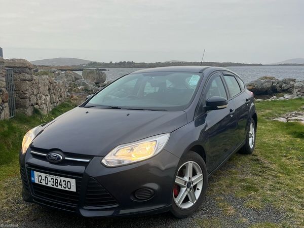 Ford Focus Hatchback, Diesel, 2012, Blue