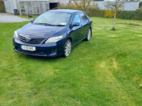 Toyota Corolla Saloon, Diesel, 2011, Blue