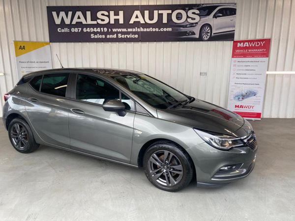 Opel Astra Hatchback, Diesel, 2019, Grey