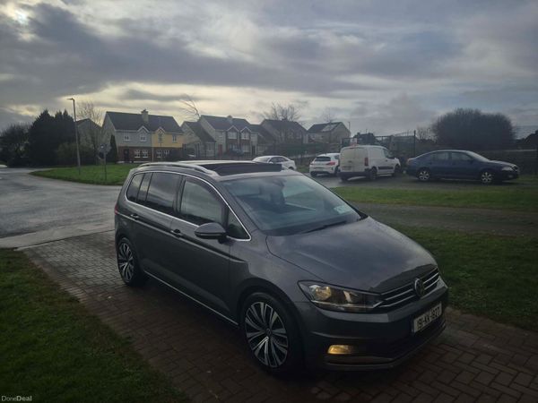 Volkswagen Touran MPV, Diesel, 2019, Grey