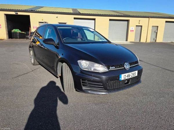 Volkswagen Golf Hatchback, Diesel, 2012, Black