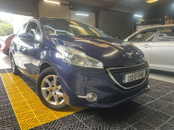 Peugeot 208 Hatchback, Petrol, 2013, Blue