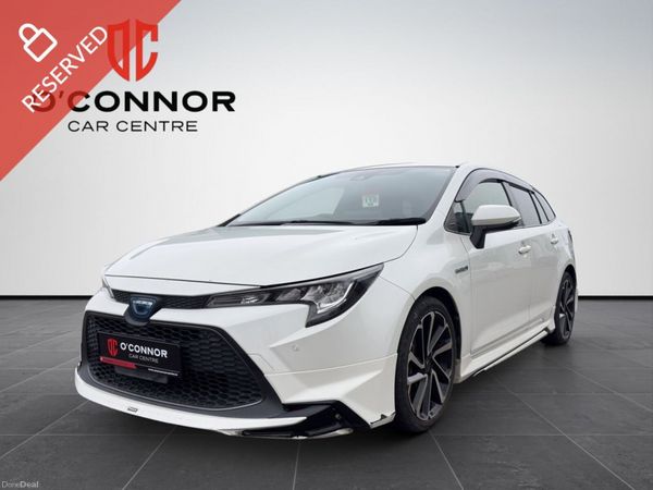 Toyota Corolla Estate, Petrol Hybrid, 2020, White