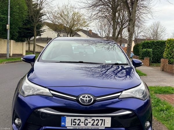 Toyota Avensis Saloon, Diesel, 2015, Blue
