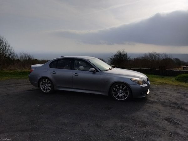 BMW 5-Series Saloon, Diesel, 2004, Grey