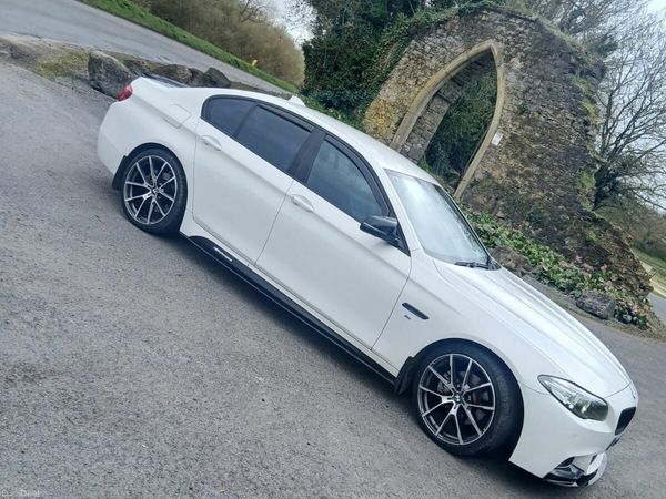 BMW 5-Series Saloon, Diesel, 2015, White