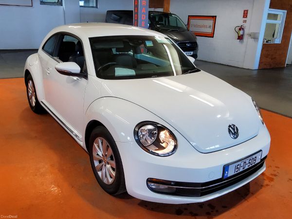 Volkswagen Beetle Hatchback, Petrol, 2015, White