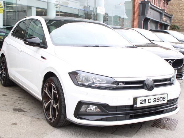 Volkswagen Polo Hatchback, Petrol, 2021, White