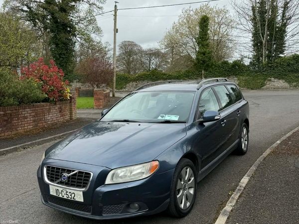 Volvo V70 Estate, Diesel, 2010, Blue