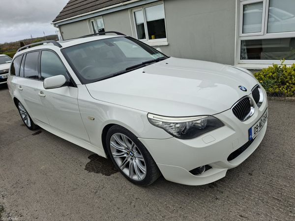 BMW 5-Series Estate, Petrol, 2009, White
