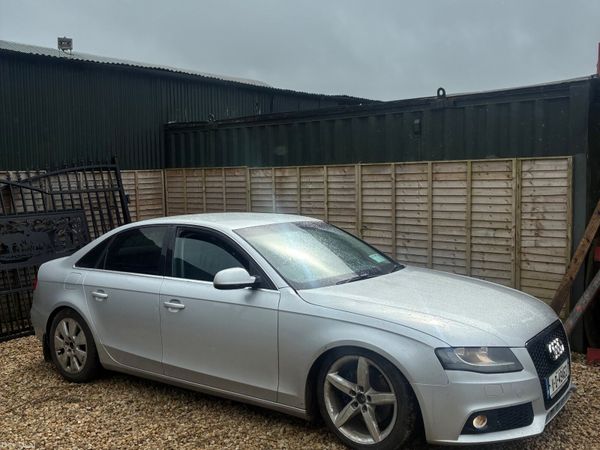 Audi A4 Saloon, Diesel, 2011, Silver