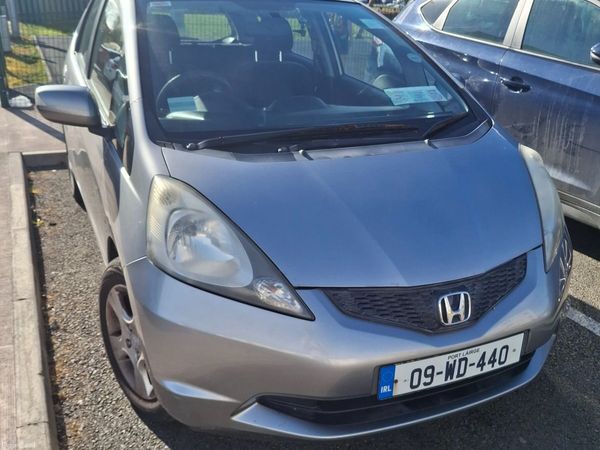 Honda Jazz Hatchback, Petrol, 2009, Grey