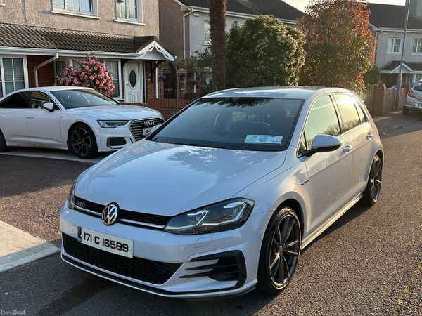 Volkswagen Golf Hatchback, Diesel, 2017, Silver