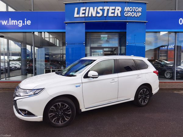 Mitsubishi Outlander SUV, Petrol Plug-in Hybrid, 2018, White