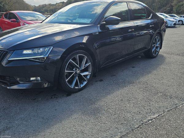 Skoda Superb Saloon, Petrol, 2018, Black