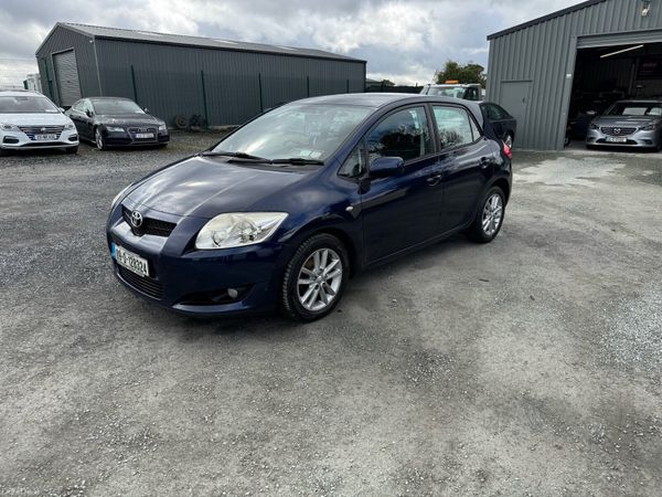 Toyota Auris Hatchback, Diesel, 2009, Blue