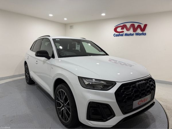 Audi Q5 SUV, Petrol Plug-in Hybrid, 2024, White