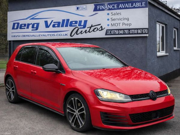 Volkswagen Golf Hatchback, Diesel, 2014, Red