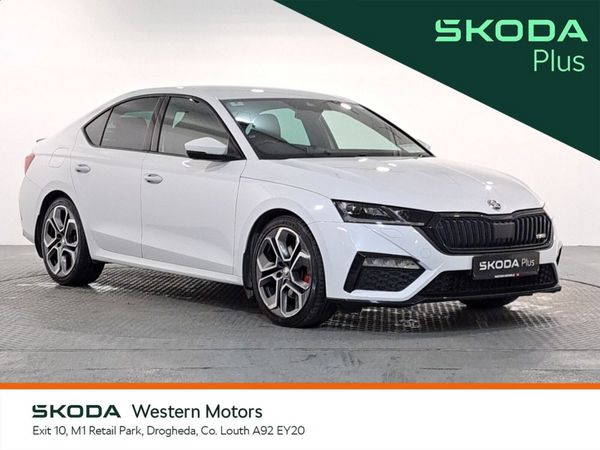 Skoda Octavia Saloon, Diesel, 2022, White