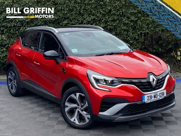 Renault Captur Hatchback, Petrol, 2023, Red