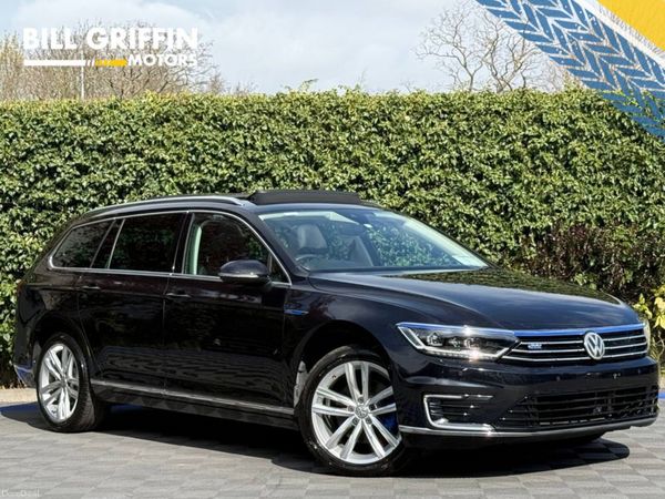Volkswagen Passat Estate, Petrol Plug-in Hybrid, 2016, Black