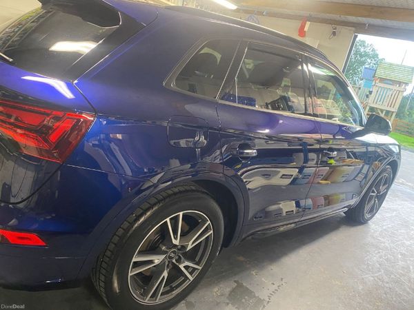 Audi Q5 SUV, Diesel, 2021, Blue