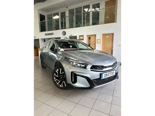 Kia XCeed Hatchback, Petrol Plug-in Hybrid, 2023, Grey
