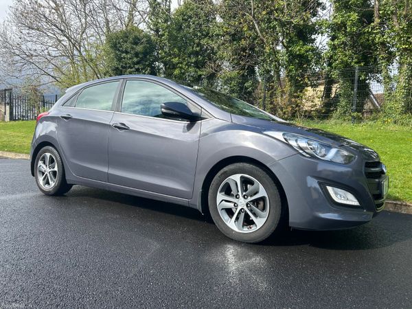 Hyundai i30 Hatchback, Petrol, 2016, Grey
