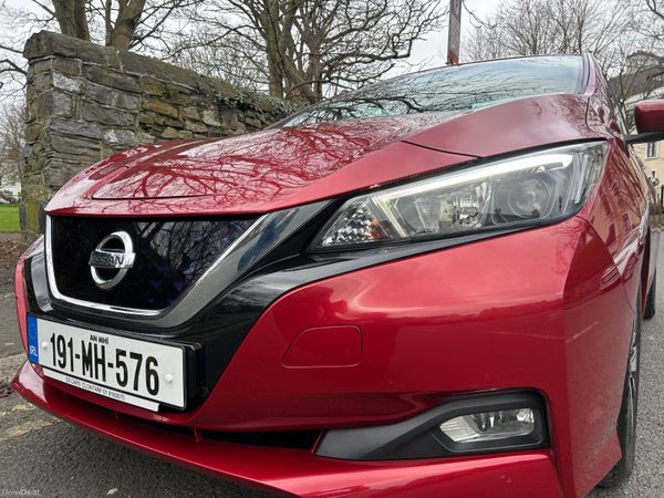 Nissan Leaf Hatchback, Electric, 2019, Red