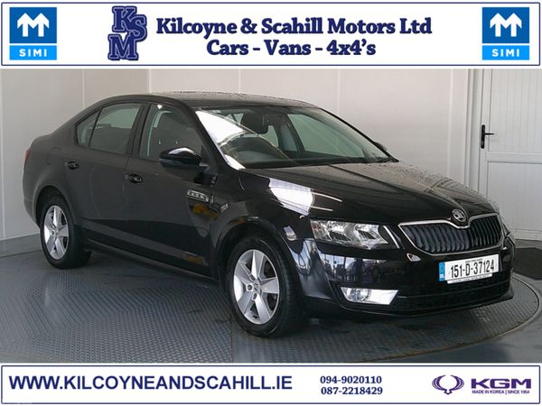 Skoda Octavia Saloon, Diesel, 2015, Black