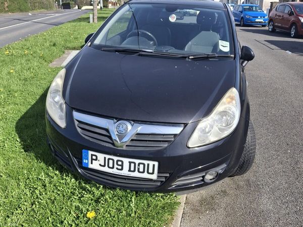 Vauxhall Corsa Hatchback, Petrol, 2009, Black