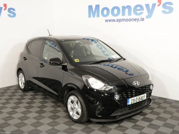 Hyundai i10 Hatchback, Petrol, 2023, Black