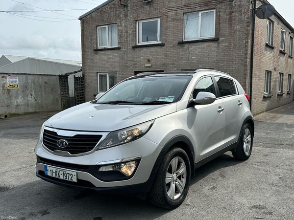 Kia Sportage SUV, Diesel, 2011, Silver