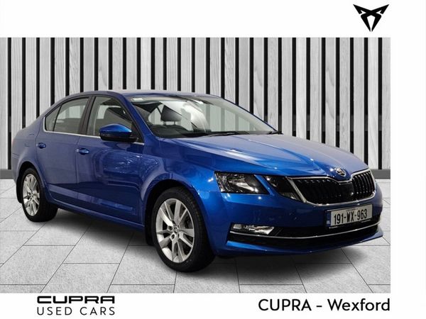 Skoda Octavia Saloon, Petrol, 2019, Blue