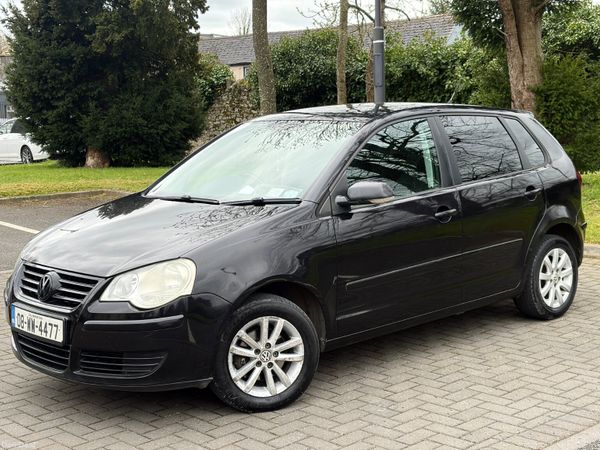 Volkswagen Polo Hatchback, Petrol, 2008, Black