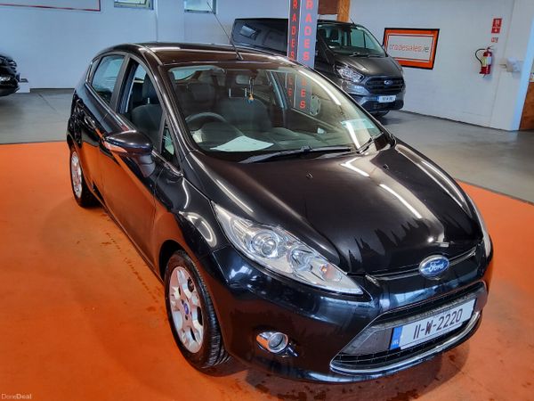 Ford Fiesta Hatchback, Petrol, 2011, Black