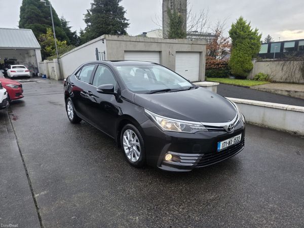 Toyota Corolla Saloon, Diesel, 2017, Black