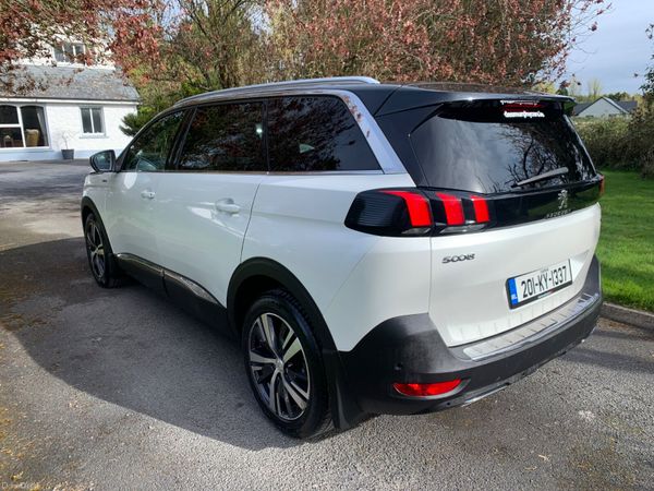 Peugeot 5008 MPV, Diesel, 2020, White