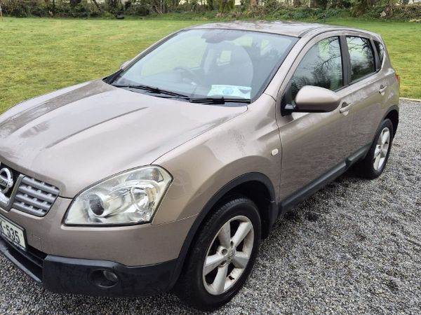 Nissan Qashqai Hatchback, Diesel, 2009, Brown